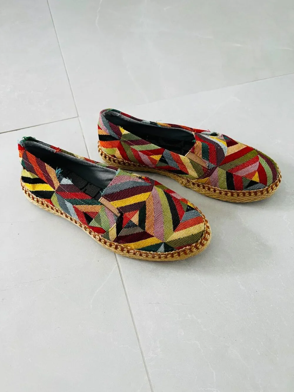 CH Carolina Herrera Multicolor Woven Geometric Espadrille Flats (Size 7)